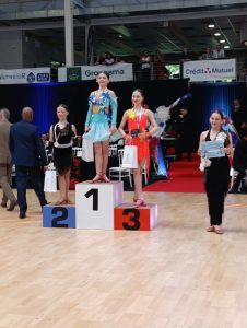 Solo junior 1 latine