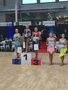 Podium Solo junior 2 latine